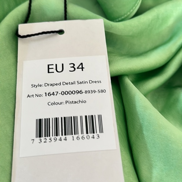 #25❤️ NWT HANNA SCHONBERG X NA KD DRAPED DETAIL SATIN DRESS IN PISTACHIO - Picture 7 of 7